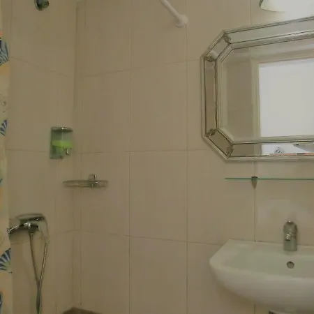 Santorini Camping/rooms