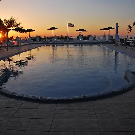 Camping Santorini Camping/rooms