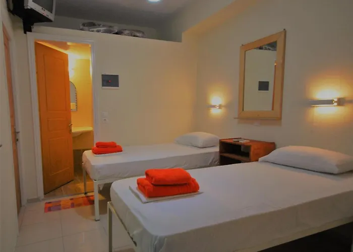 Santorini Camping/rooms Campsite 2*